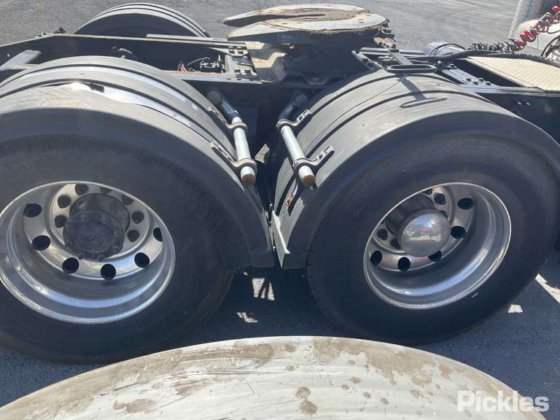 2014年 フレイトライナー コロナド