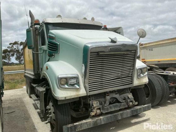 2014年 フレイトライナー コロナド