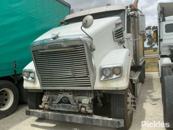 2014年 フレイトライナー コロナド