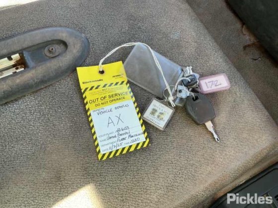 2016年式ボルボ FE320