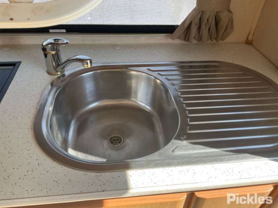 2007年ジェイコ デスティニー アウトバック