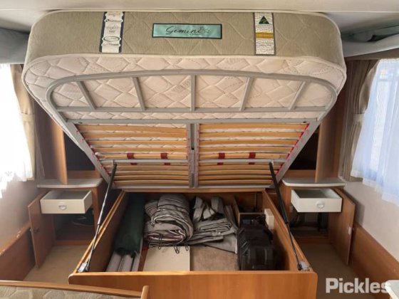 2007年ジェイコ デスティニー アウトバック