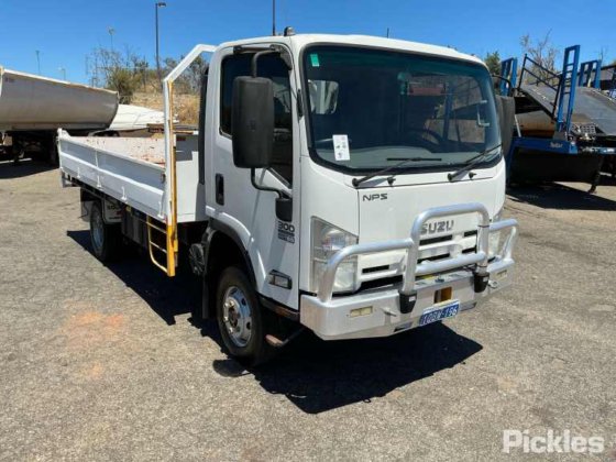 2014款五十铃NPS300