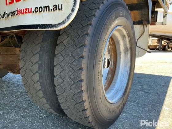 2014款五十铃NPS300