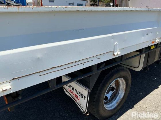 2014款五十铃NPS300