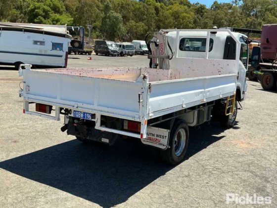 2014款五十铃NPS300