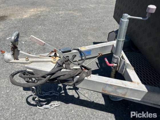 2016 年新时代大红色 19 ES2