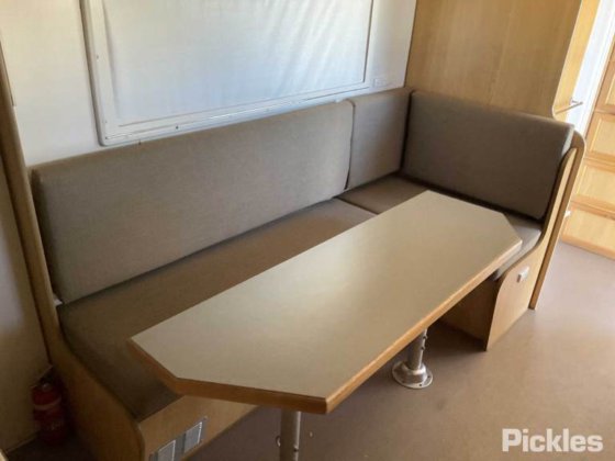 2009 免费精神房车