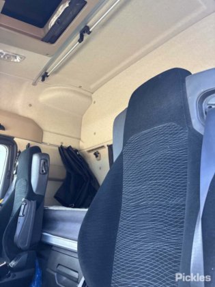 2018年式メルセデス・ベンツ・アクトロス