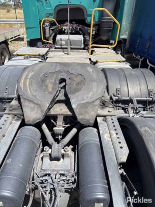 2018年式メルセデス・ベンツ・アクトロス