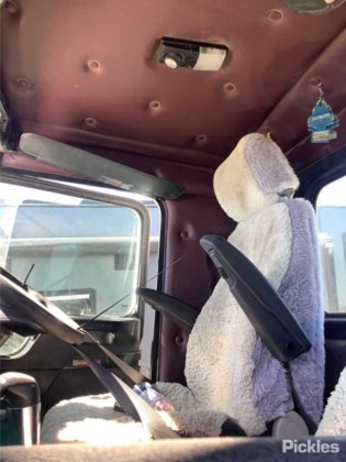 2011年式ケンワースT403