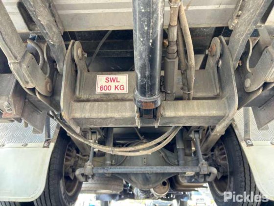 三菱ふそうキャンター515