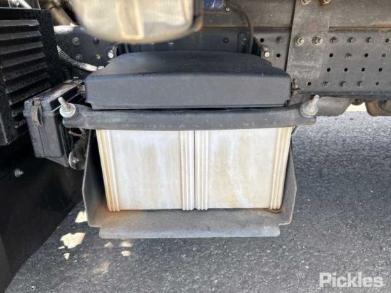 三菱ふそうキャンター515