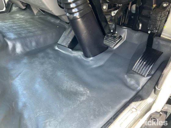 三菱ふそうキャンター515