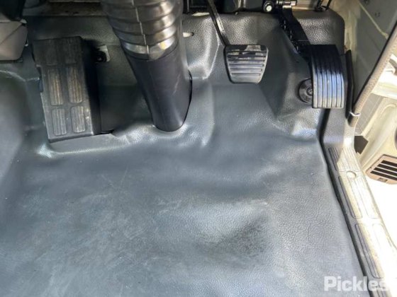 三菱ふそうキャンター515