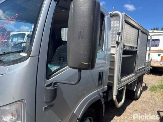 2016年式 いすゞ NPR 45-155