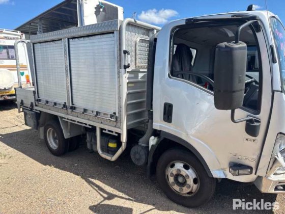 2016年式 いすゞ NPR 45-155