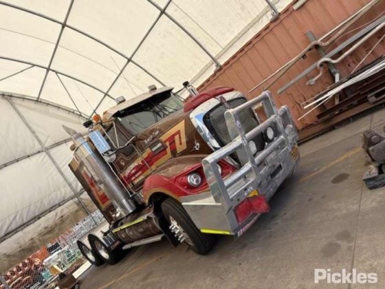 2016年式ケンワースT409