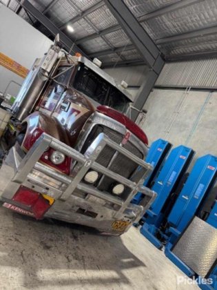 2016年式ケンワースT409