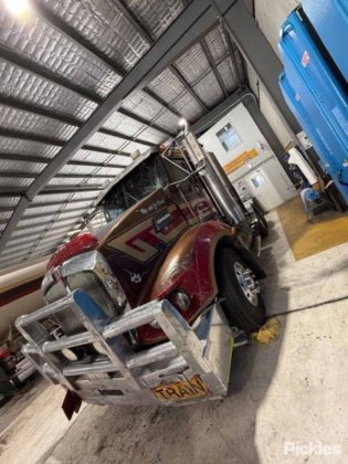 2016年式ケンワースT409