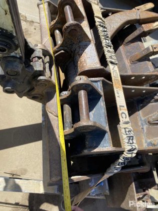 2016年ボブキャット E20