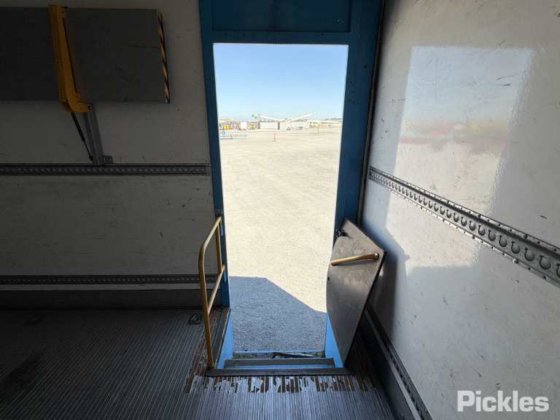 2018年式メルセデス・ベンツ・スプリンター