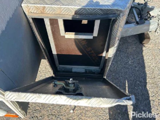 2012年式ジェイコ スタークラフト アウトバック