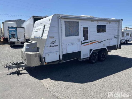 2012年式ジェイコ スタークラフト アウトバック