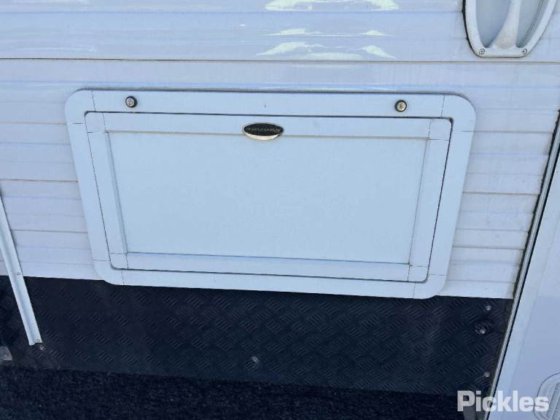 2012年式ジェイコ スタークラフト アウトバック