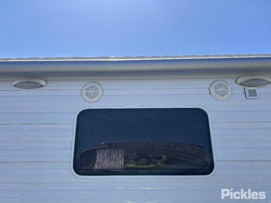 2012年式ジェイコ スタークラフト アウトバック