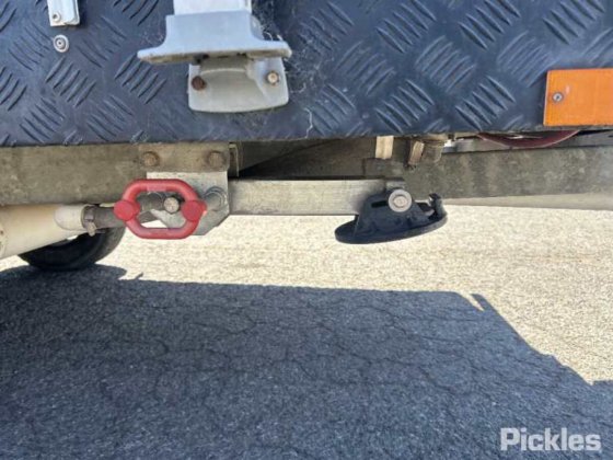 2012年式ジェイコ スタークラフト アウトバック