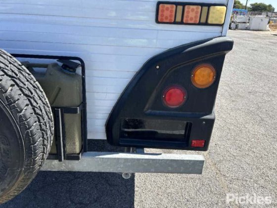 2012年式ジェイコ スタークラフト アウトバック