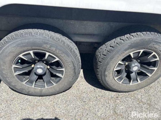 2012年式ジェイコ スタークラフト アウトバック