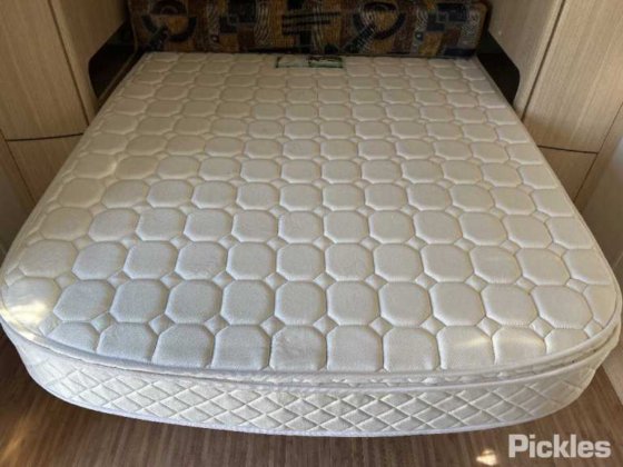 2012年式ジェイコ スタークラフト アウトバック