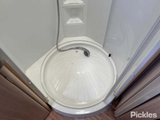 2012年式ジェイコ スタークラフト アウトバック