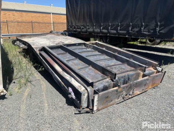 マキストランス