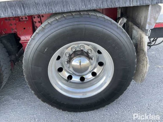 2016 マック トライデント