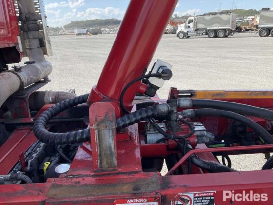 2016 マック トライデント