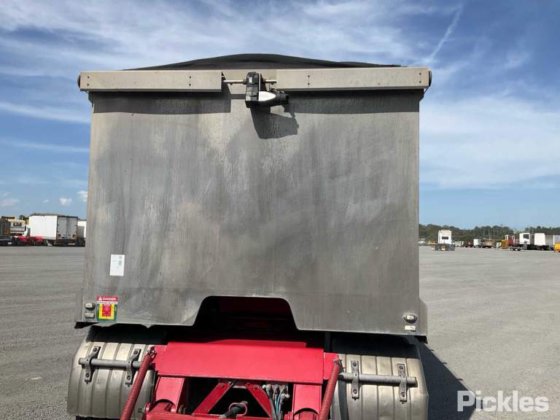 2016 マック トライデント