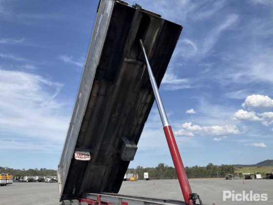 2016 マック トライデント