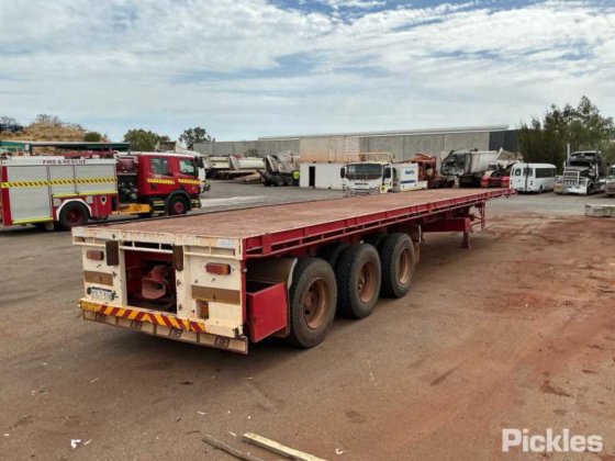 2010年南十字架拖车