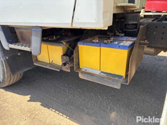 2017 三菱ふそう キャンター