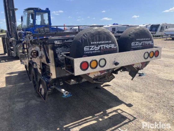 2018 EzyTrail リンカーン