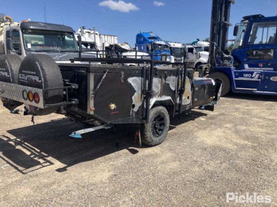 2018 EzyTrail リンカーン