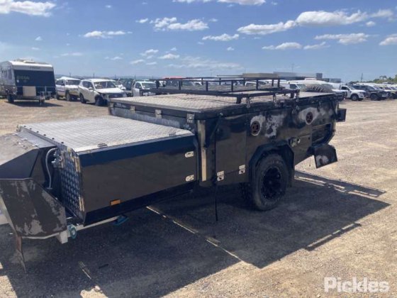 2018 EzyTrail リンカーン