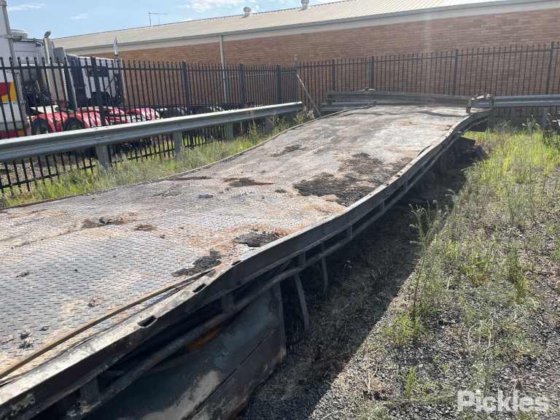 マキストランス