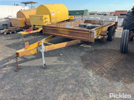 ネイサン・トレーラー