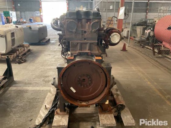 康姆斯柴油发动机，CQSX15