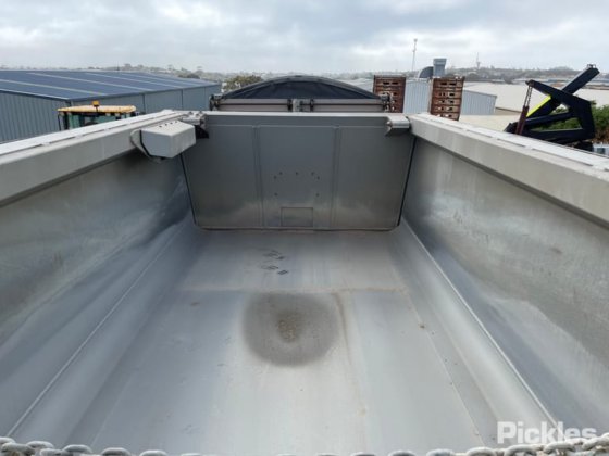 2008 マキシトランス ST2