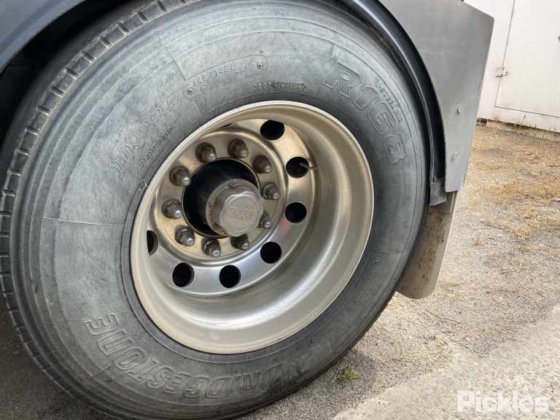 2008 マキシトランス ST2